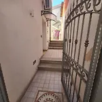 Royal Su Via Principale Per Tropea 4*