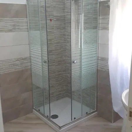 Royal Su Via Principale Per Tropea Bed & Breakfast 4*