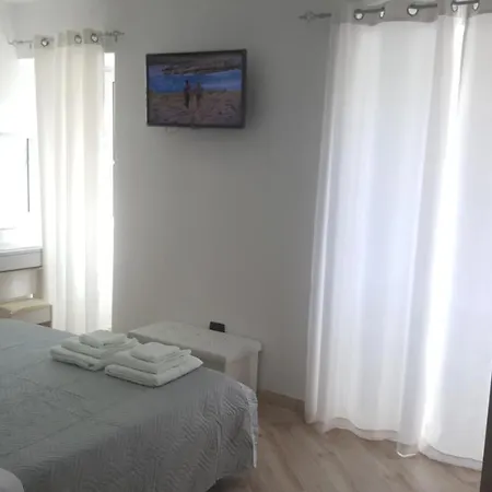 فندق مبيت وإفطار Royal Su Via Principale Per Tropea سانتا دومينيكا