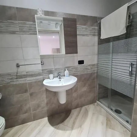 Bed & Breakfast Royal Su Via Principale Per Tropea 4*