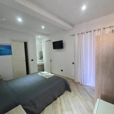 Royal Su Via Principale Per Tropea