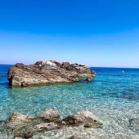 Royal Su Via Principale Per Tropea Bed & Breakfast 4*