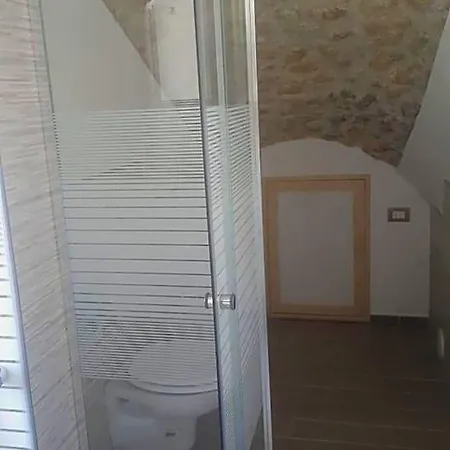 Royal Su Via Principale Per Tropea 4*