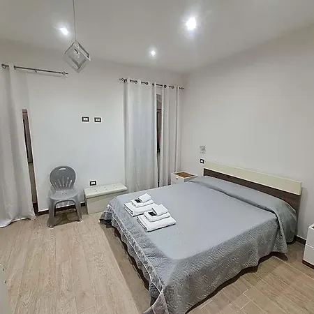 Bed & Breakfast Royal Su Via Principale Per Tropea 4*