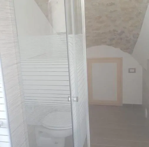 Royal Su Via Principale Per Tropea Alojamento de Acomodação e Pequeno-almoço 4*