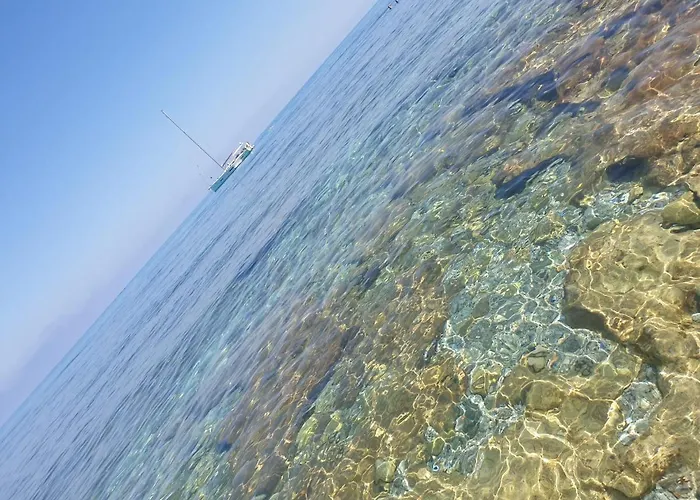 Royal Su Via Principale Per Tropea 4*