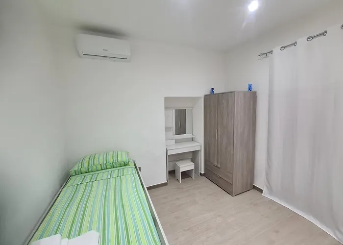 Royal 산타도메니카