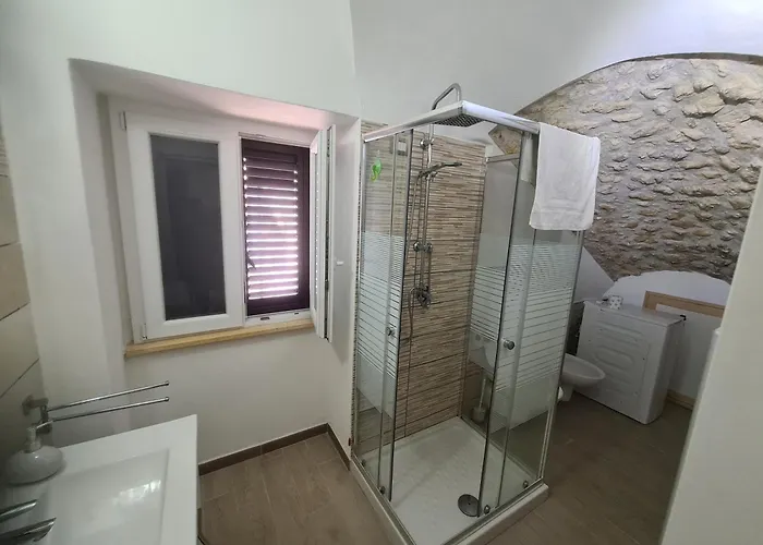 לינה וארוחת בוקר Royal Su Via Principale Per Tropea סנטה דומניקה